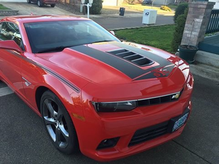 Illustration for article titled Finally got stripes on my 2014 Camaro SS